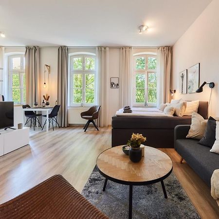 Studio3 Zentral Und Ruhig Mit Parkplatz, 5 Min Z Bali-T Und Gop, Boxspringbett Bad Oeynhausen Eksteriør billede