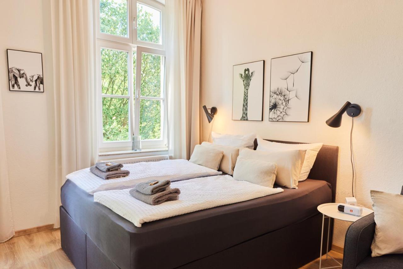 Studio3 Zentral Und Ruhig Mit Parkplatz, 5 Min Z Bali-T Und Gop, Boxspringbett Bad Oeynhausen Eksteriør billede