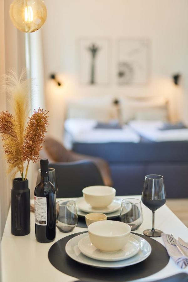 Studio3 Zentral Und Ruhig Mit Parkplatz, 5 Min Z Bali-T Und Gop, Boxspringbett Bad Oeynhausen Eksteriør billede