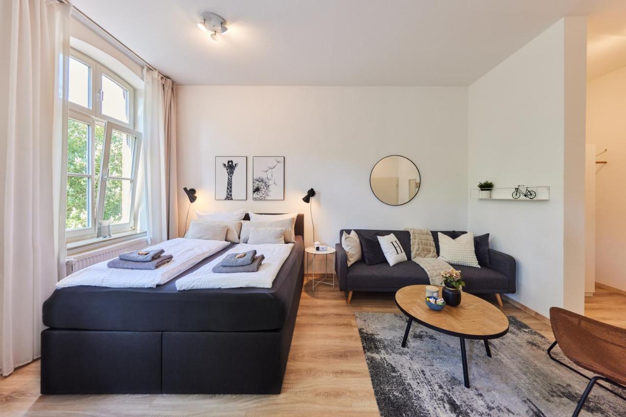 Studio3 Zentral Und Ruhig Mit Parkplatz, 5 Min Z Bali-T Und Gop, Boxspringbett Bad Oeynhausen Eksteriør billede