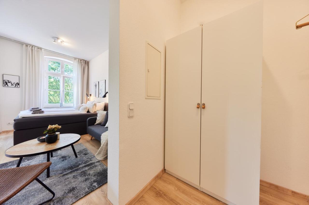 Studio3 Zentral Und Ruhig Mit Parkplatz, 5 Min Z Bali-T Und Gop, Boxspringbett Bad Oeynhausen Eksteriør billede