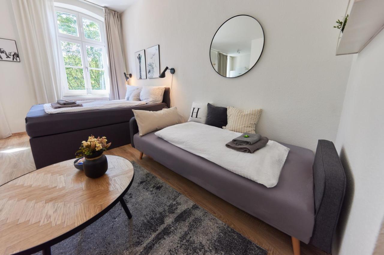 Studio3 Zentral Und Ruhig Mit Parkplatz, 5 Min Z Bali-T Und Gop, Boxspringbett Bad Oeynhausen Eksteriør billede