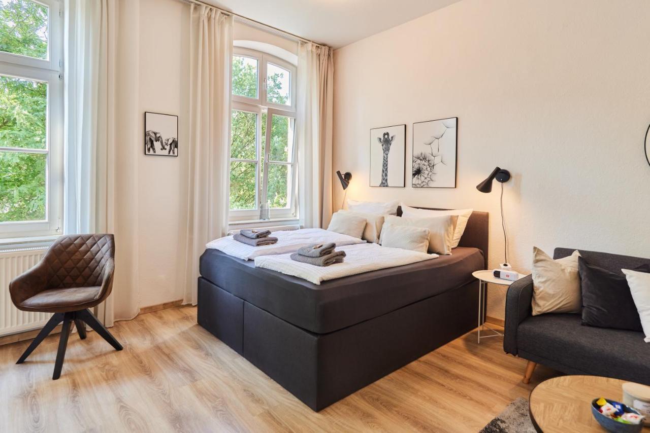 Studio3 Zentral Und Ruhig Mit Parkplatz, 5 Min Z Bali-T Und Gop, Boxspringbett Bad Oeynhausen Eksteriør billede