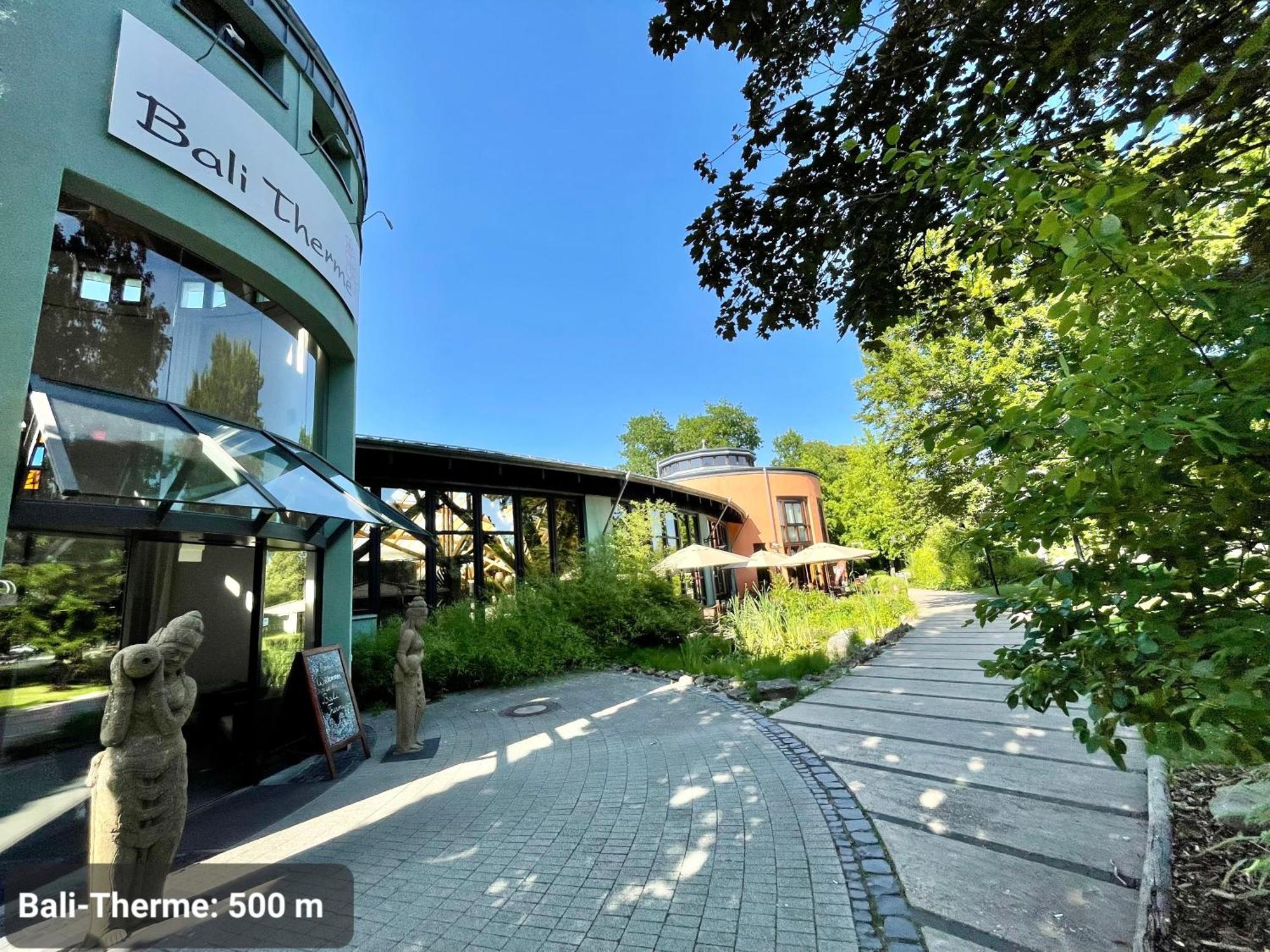 Studio3 Zentral Und Ruhig Mit Parkplatz, 5 Min Z Bali-T Und Gop, Boxspringbett Bad Oeynhausen Eksteriør billede